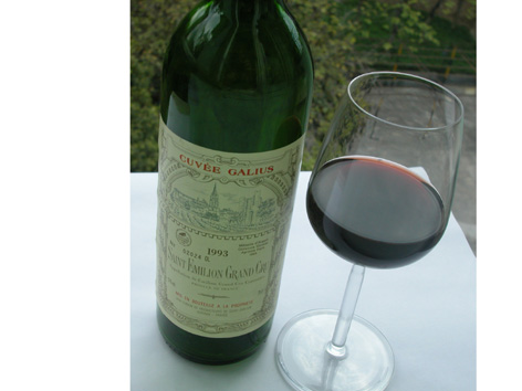 请输入图片描述