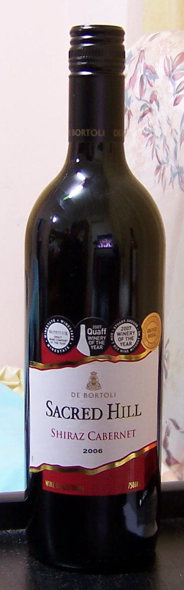 De Bortoli Sacred Hill Shiraz Cabernet