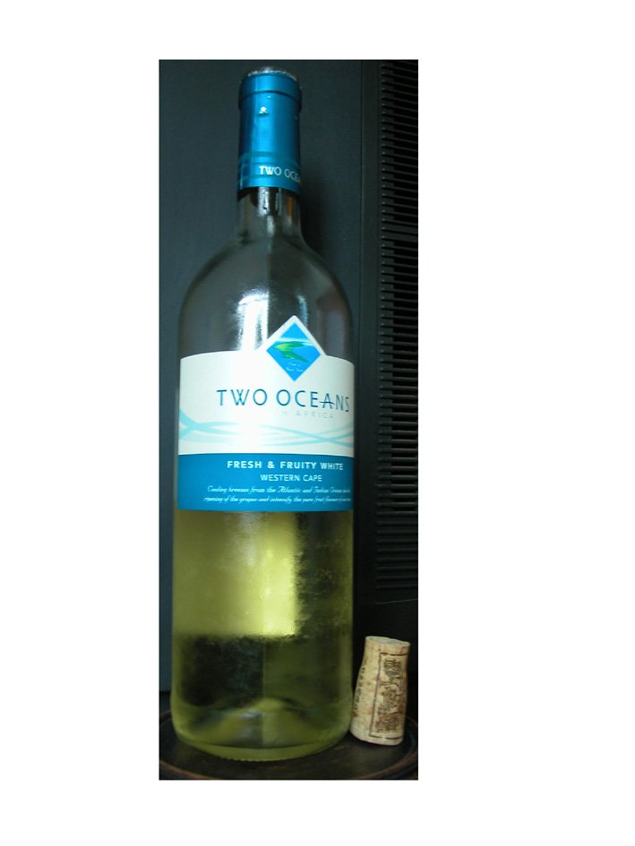 Two Ocenans Fresh & Fruity white